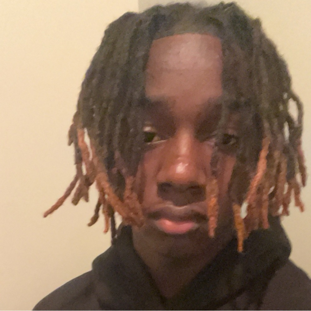 Meet your Posher, Alijah
